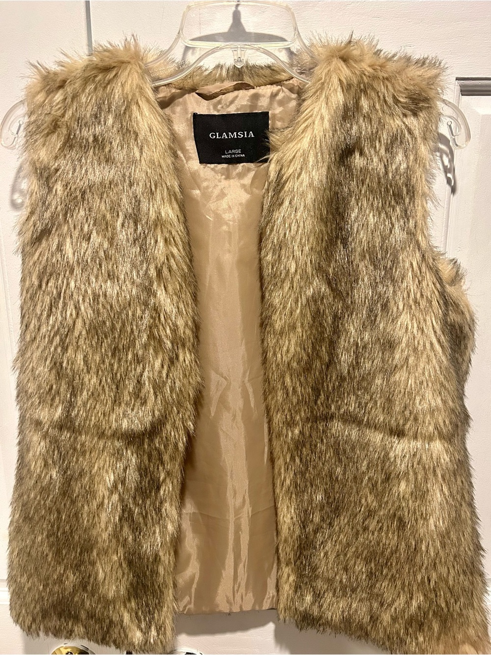 Glamsia Faux Fur Vest in Light Brown